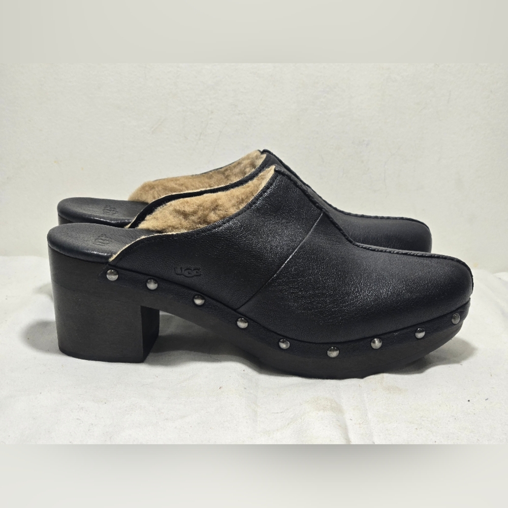 Ugg mules size 8 Black